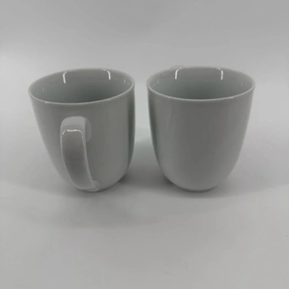 Pottery Barn Great White‎ Porcelain Coffee Mugs White Set of 2 Microwave Safe